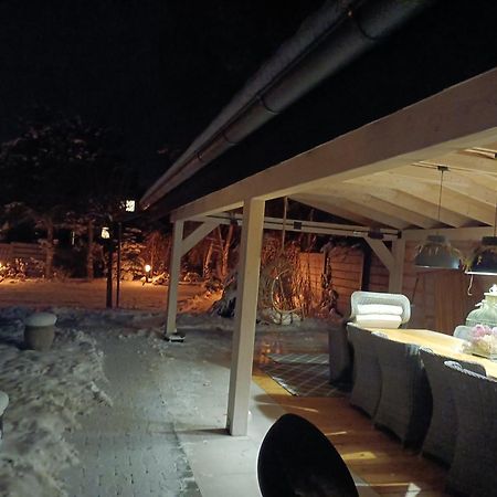 Hortus Apartament Z Klimatyzacja ブンツラウ エクステリア 写真