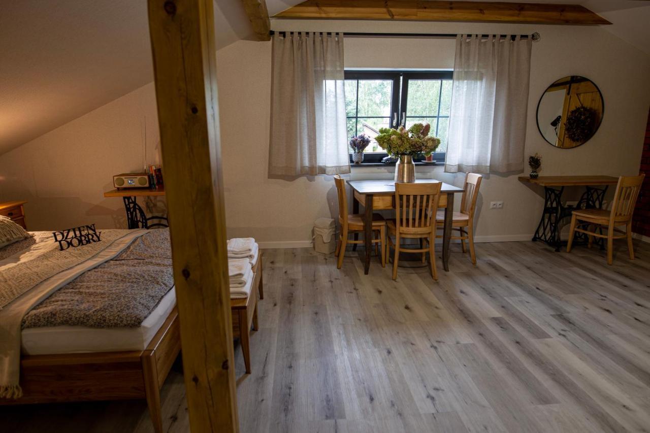 Hortus Apartament Z Klimatyzacja ブンツラウ エクステリア 写真