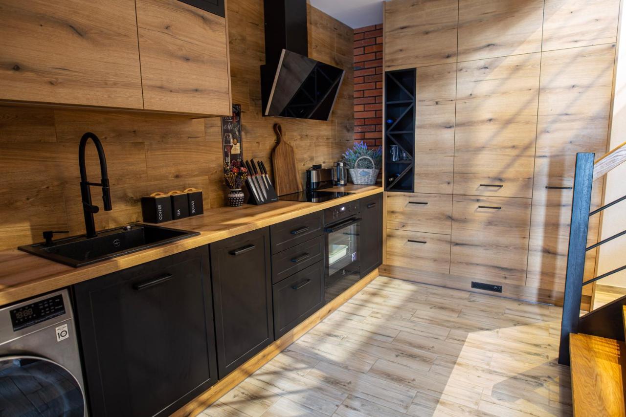 Hortus Apartament Z Klimatyzacja ブンツラウ エクステリア 写真