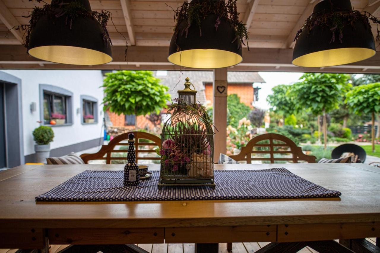 Hortus Apartament Z Klimatyzacja ブンツラウ エクステリア 写真
