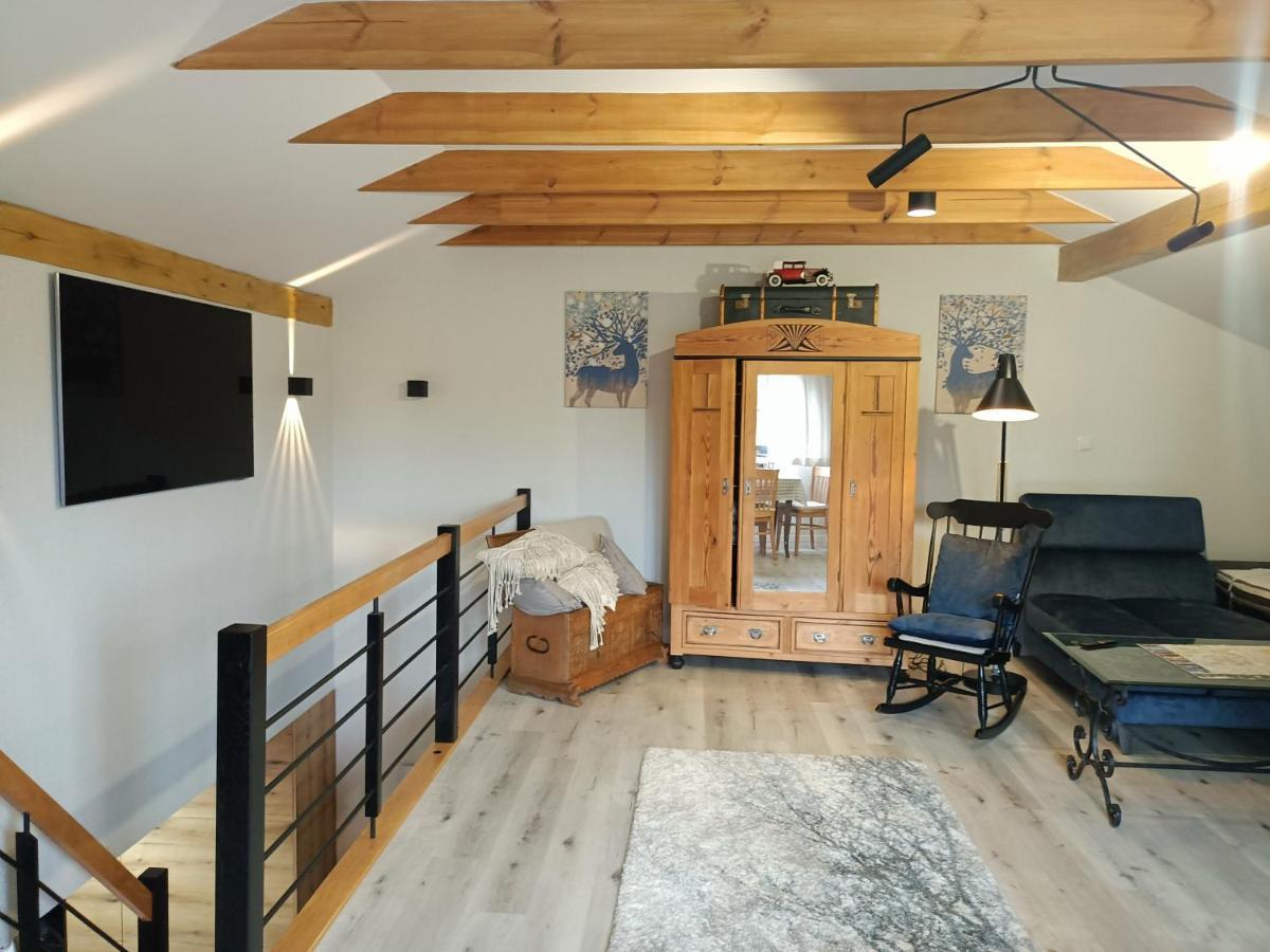 Hortus Apartament Z Klimatyzacja ブンツラウ エクステリア 写真