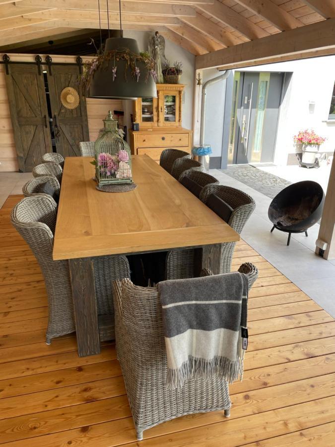 Hortus Apartament Z Klimatyzacja ブンツラウ エクステリア 写真