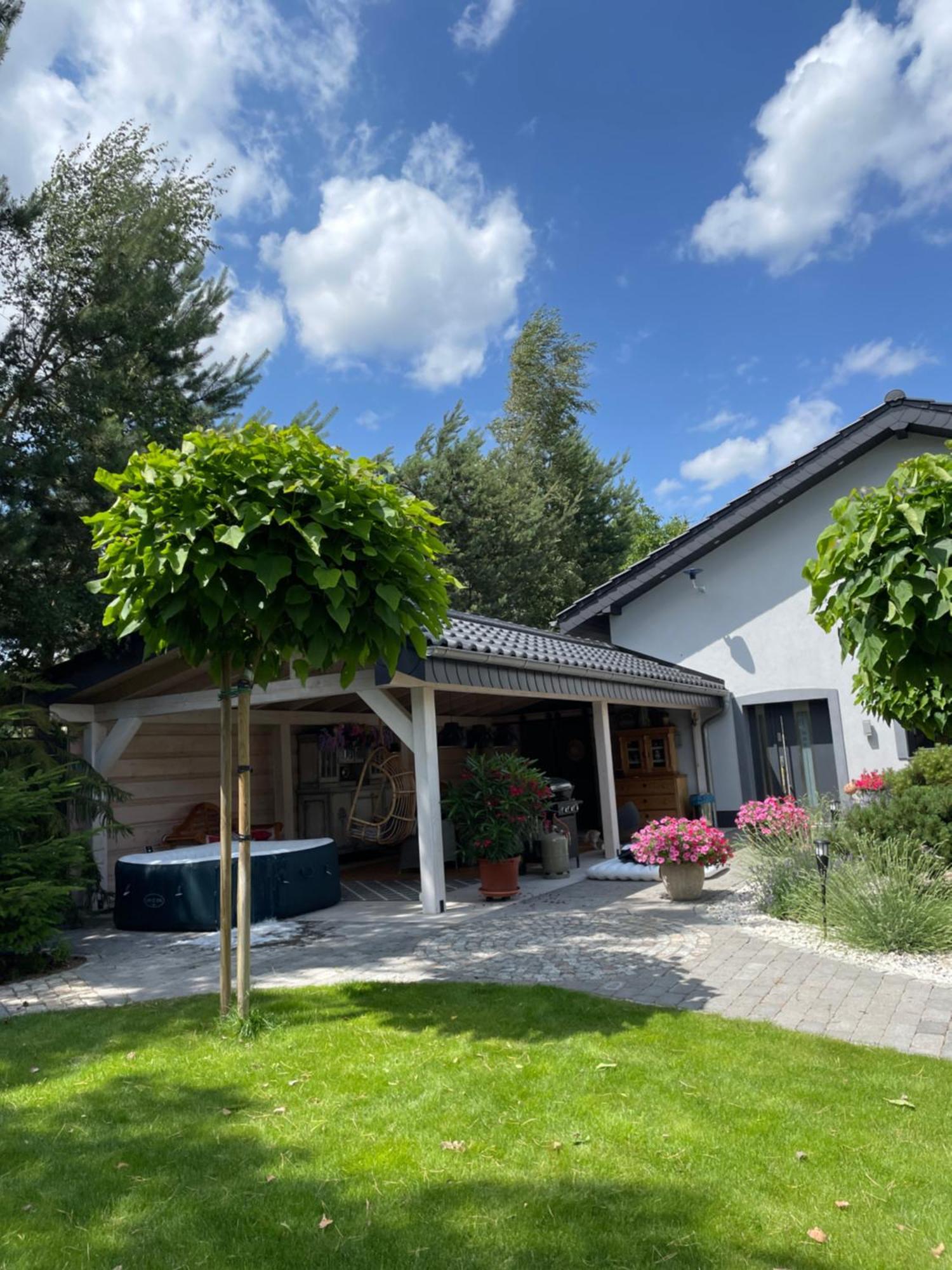 Hortus Apartament Z Klimatyzacja ブンツラウ エクステリア 写真